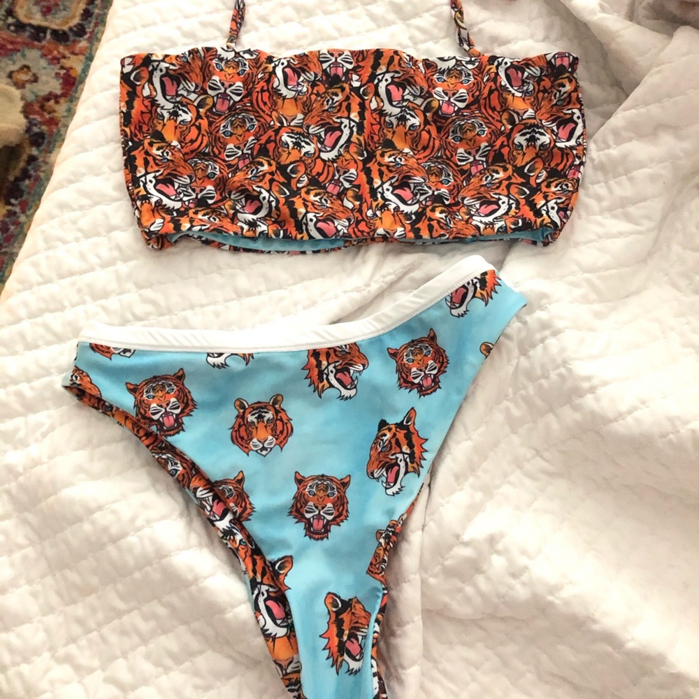 Tiger tantrum moana bikini